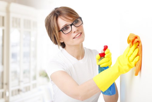 Professional rug cleaning in South Hackney with a clean living room rug